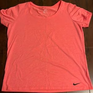 NIKE WOMEN SPORTS TOP